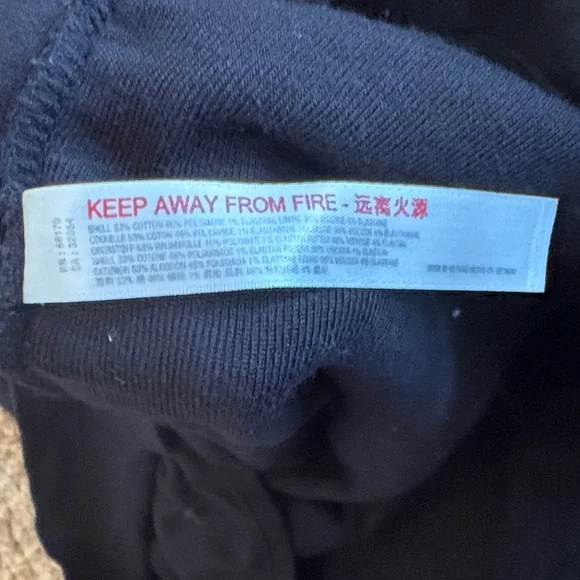 Chic Black knit Long Sleeve Dress with side cutouts - Picture 3 of 3